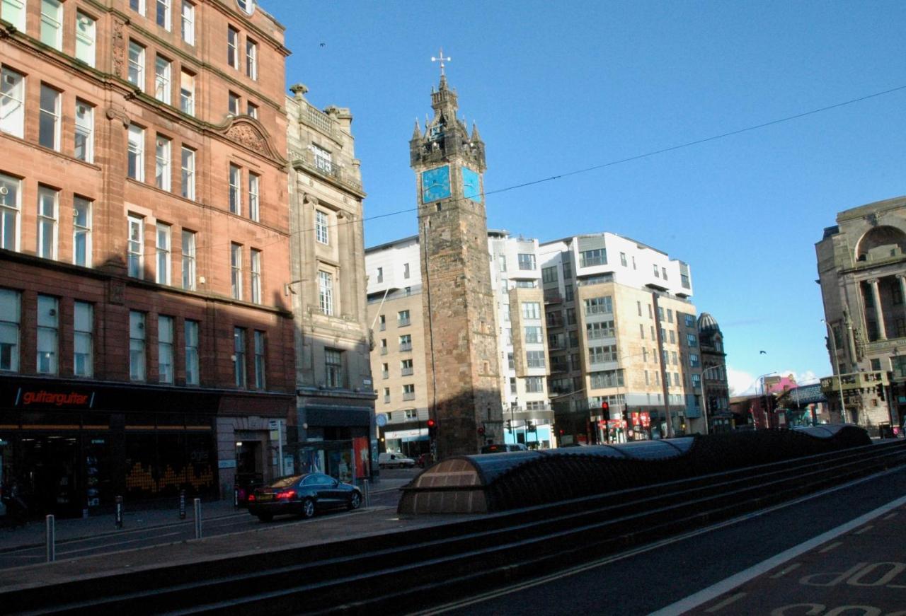 Bright Contemporary Merchant City Flat In Central Location Glasgow Exterior photo